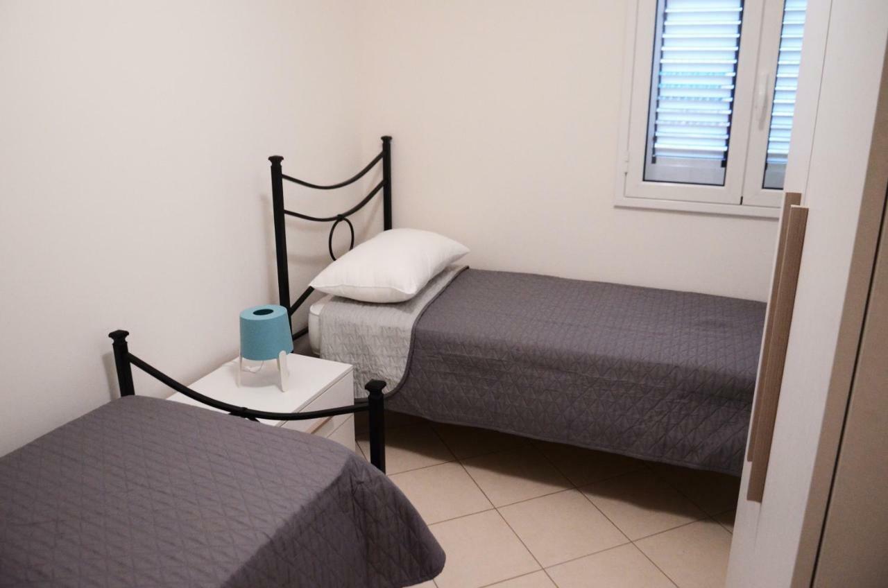 Casa Vacanze Cristoforo Colombo Apartment Lido Conchiglia Exterior foto