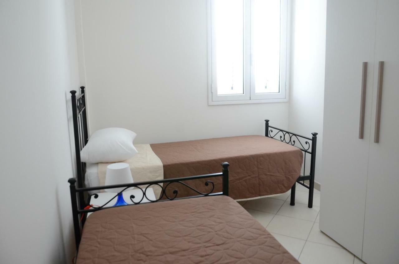 Casa Vacanze Cristoforo Colombo Apartment Lido Conchiglia Exterior foto